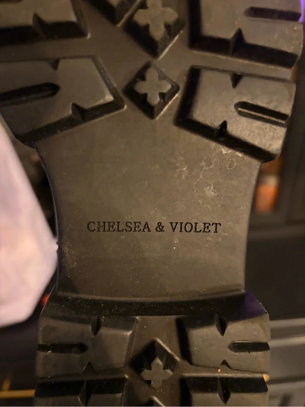 Chelsea & Violet green combat style boots 8